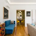 Апартаменти Luxury Retreat! 2 Suites, Balcony & Views!!
