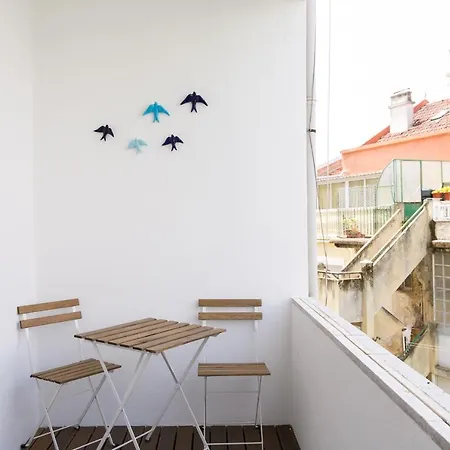 Apartamento Luxury Retreat! 2 Suites, Balcony & Views!! *